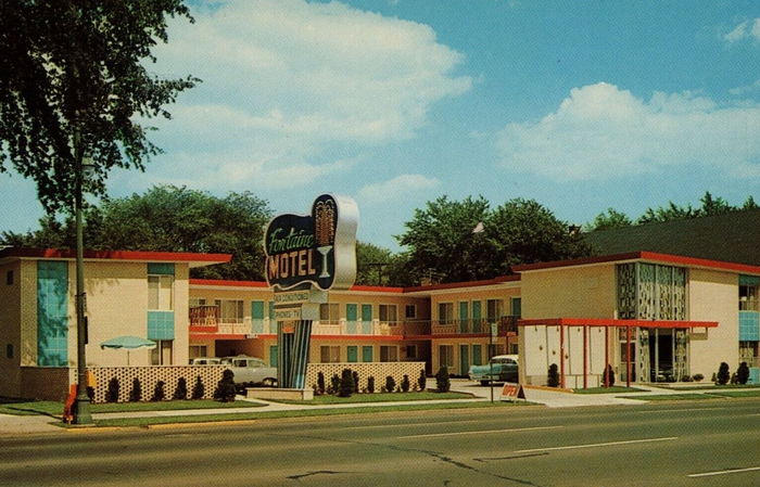 Fontaine Motel - Old Post Card (newer photo)